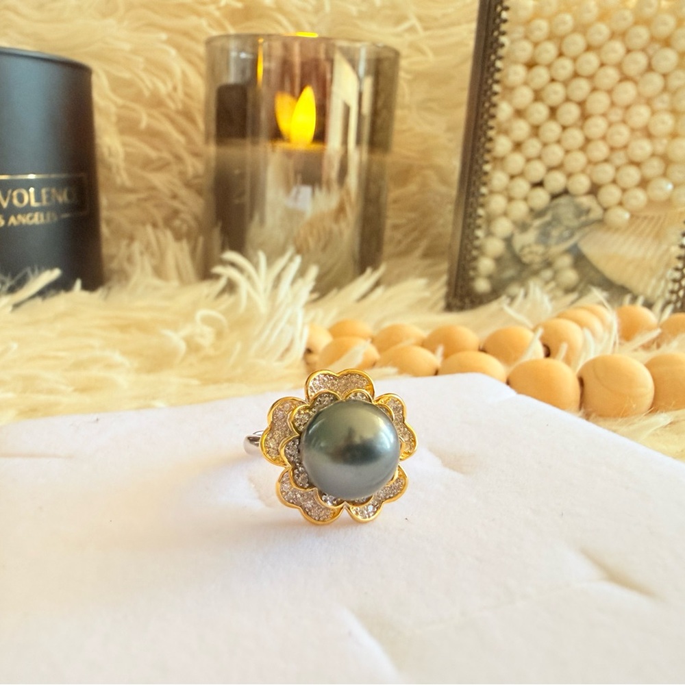 Elegant 12mm Tahitian Pearl in Italian Silver S925 Ring